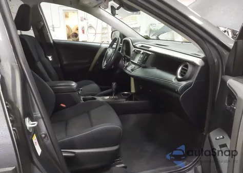 2018 Toyota Rav4 Xle from USA, damaged, VIN 2T3RFREV7JW766433